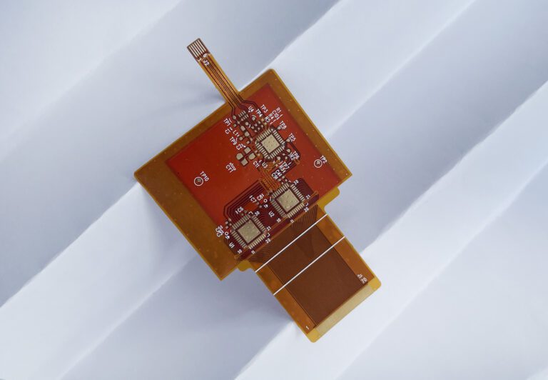 Präzise gefertigte Flex-Leiterplatte als Grundlage für zuverlässige Beschaffung und DFM-konforme Produktion